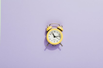 Como falar as horas em inglês? ⌚ - Blog Open English