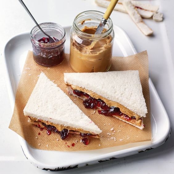 inFlux blog - chunks - american breakfast - peanut butter and jam sandwich - pb and j sandwich